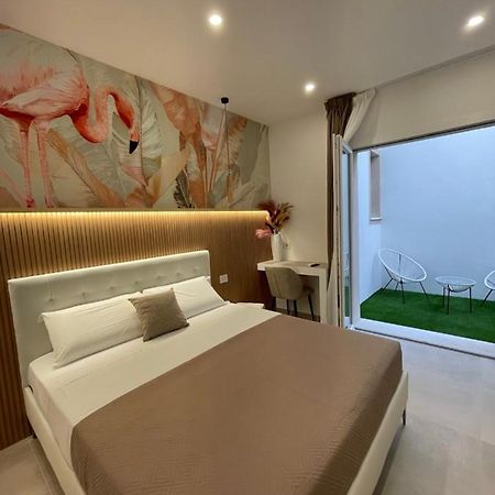 Bullerjanos Hotel Олбия Екстериор снимка