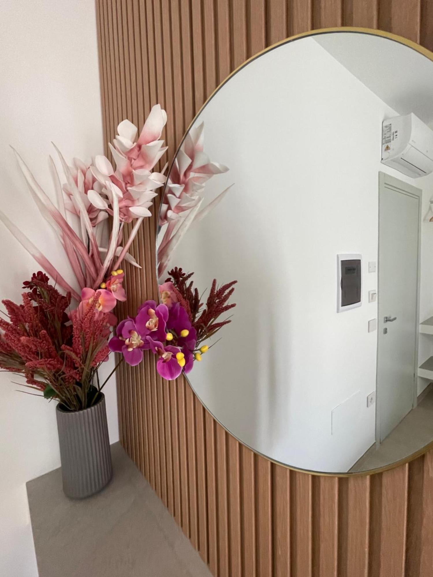 Bullerjanos Hotel Олбия Екстериор снимка